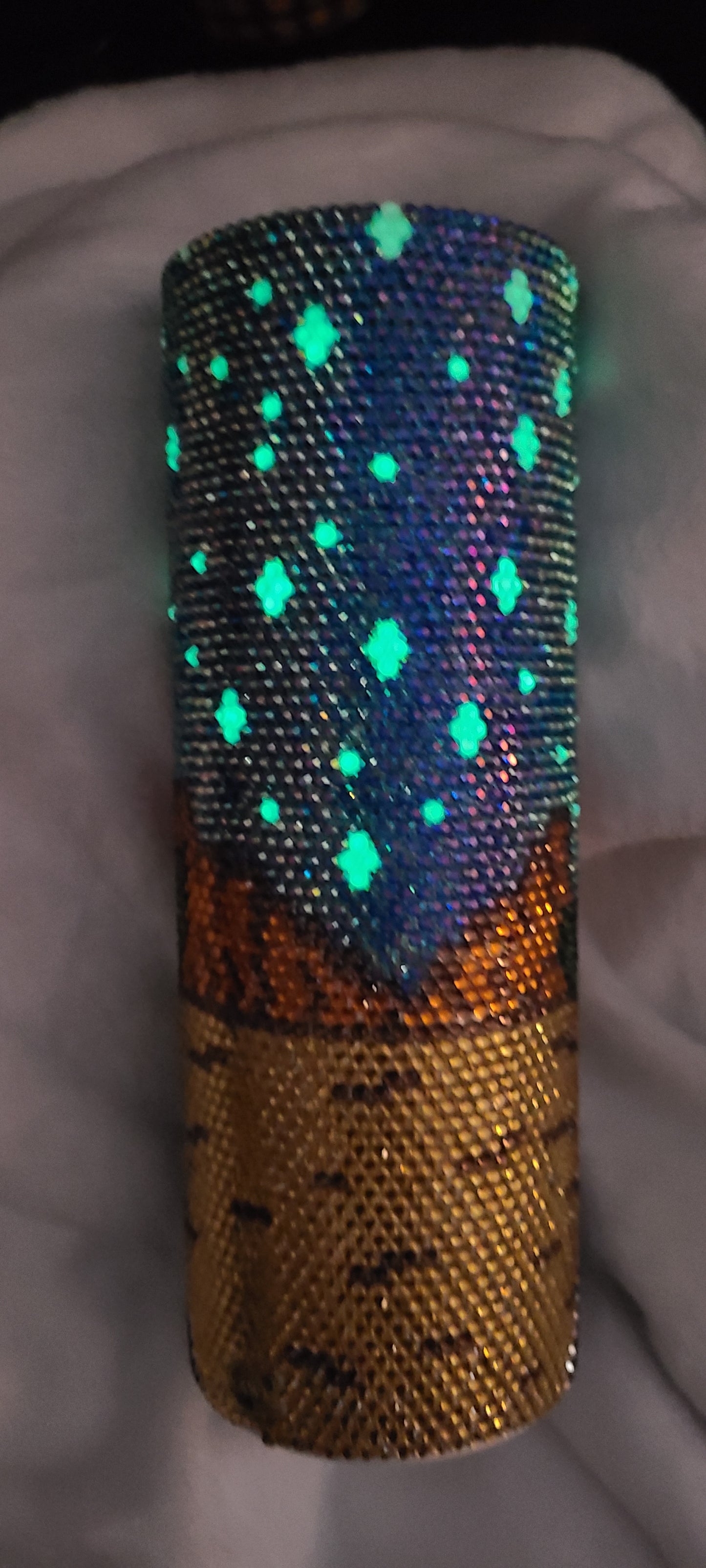 Pre-order UFO glow tumbler